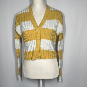 ❤️3/$30 American Eagle Striped Yellow and White Crop Cardigan Sweater